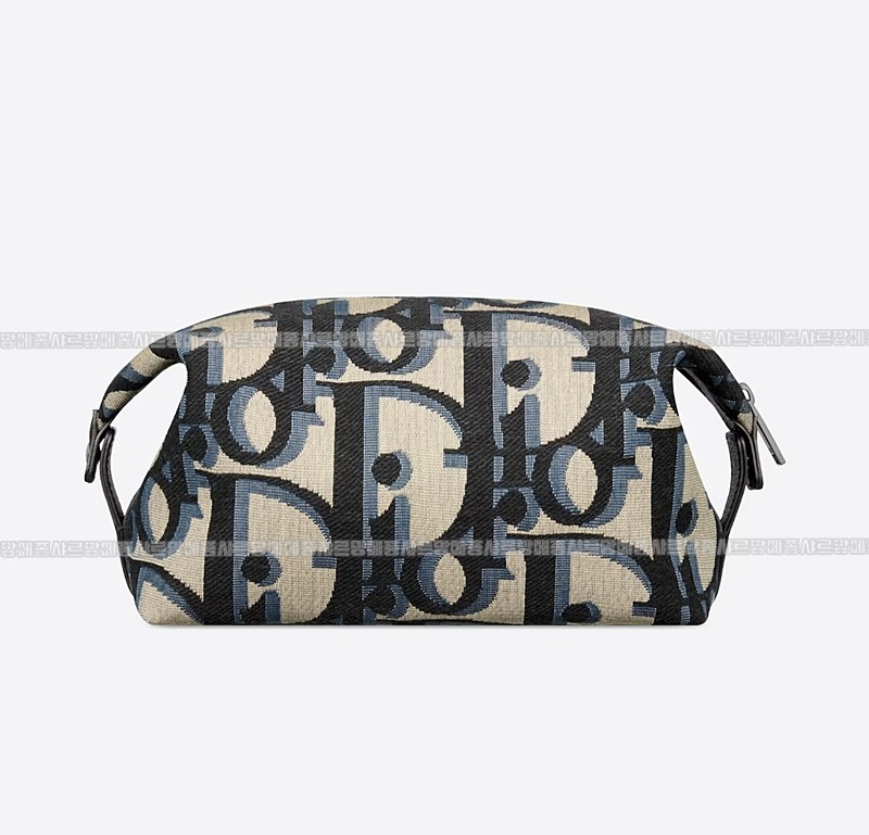 디올토일레트리백  20260324-102129-017루.jpg