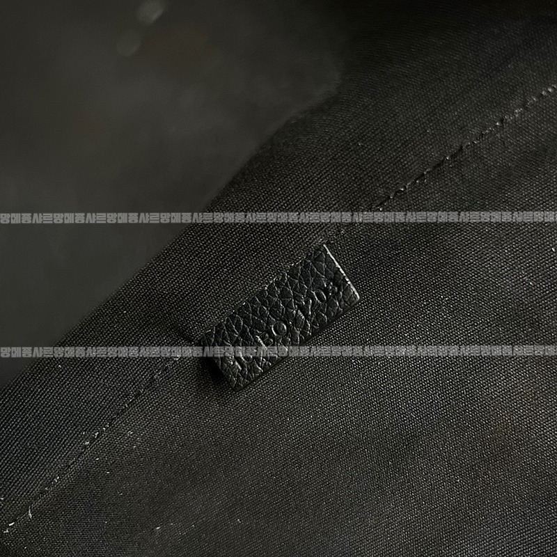 디올토일레트리백  20260324-102435-015루.jpg