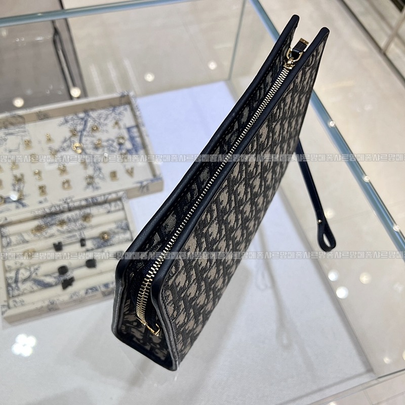 디올30몽테인파우치  20260324-105458-005루.jpg