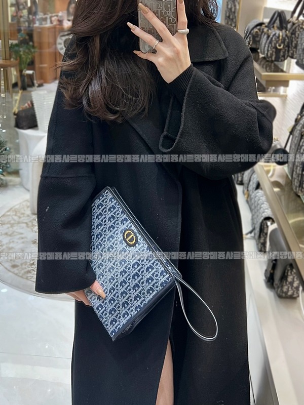 디올30몽테인파우치  20260324-110212-012루.jpg