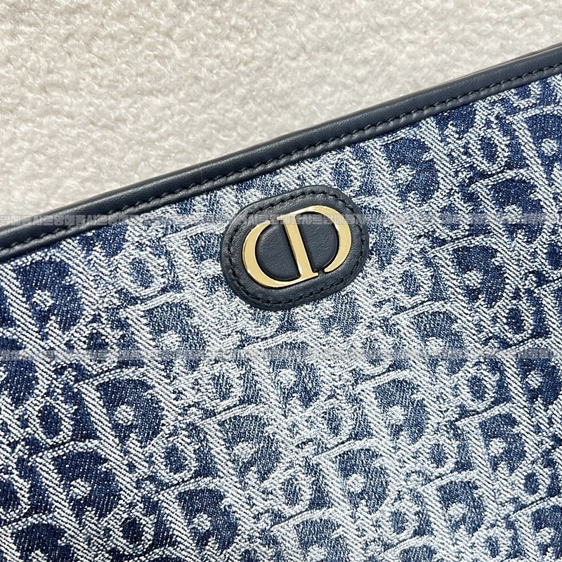 디올30몽테인파우치  20260324-110211-005루.jpg