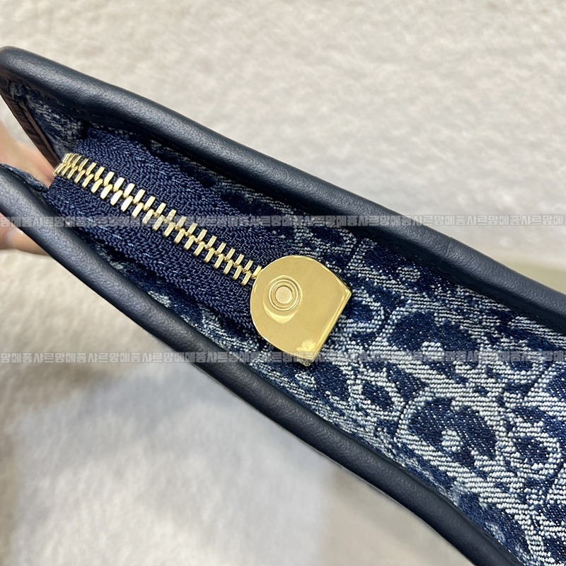 디올30몽테인파우치  20260324-110211-007루.jpg