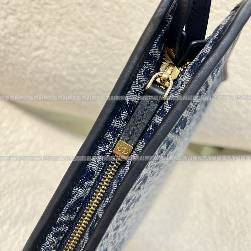 디올30몽테인파우치  20260324-110211-006루.jpg