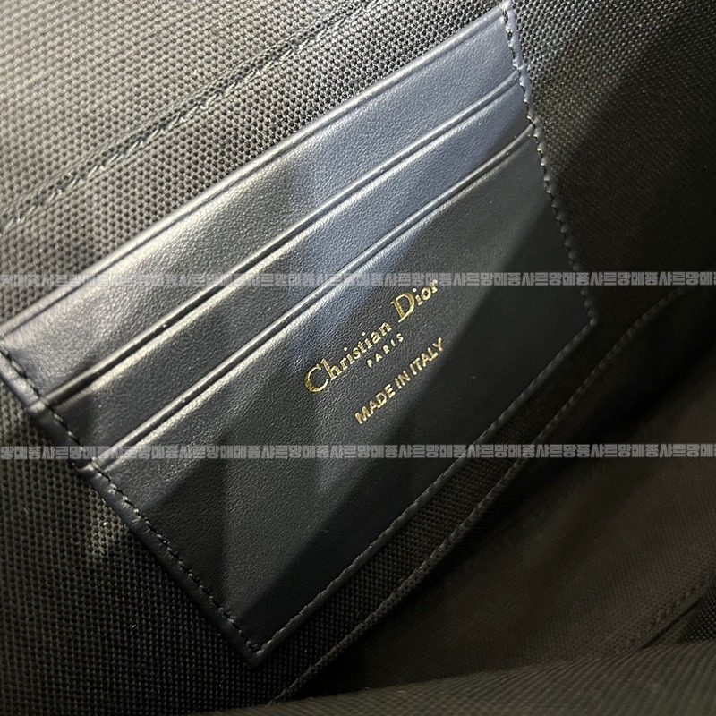 디올30몽테인파우치  20260324-110212-009루.jpg