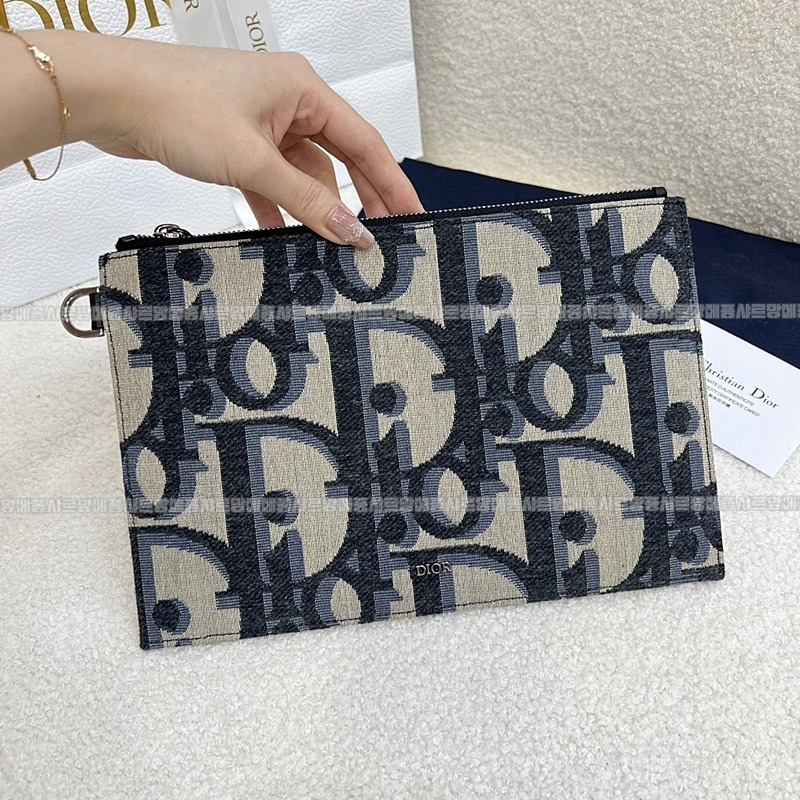 디올옴므A5파우치  20260324-110851-003루.jpg