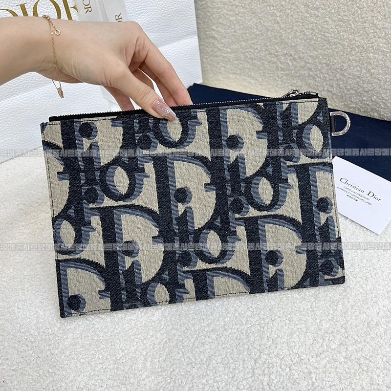 디올옴므A5파우치  20260324-110851-004루.jpg