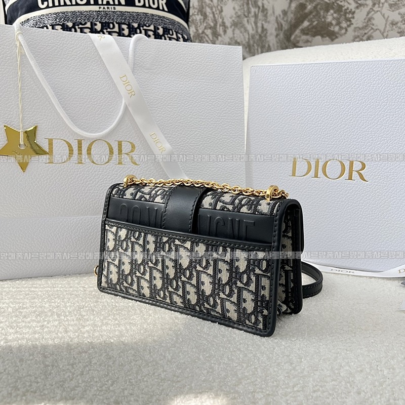 디올30몽테인박스백스몰  20260324-135450-003루.jpg