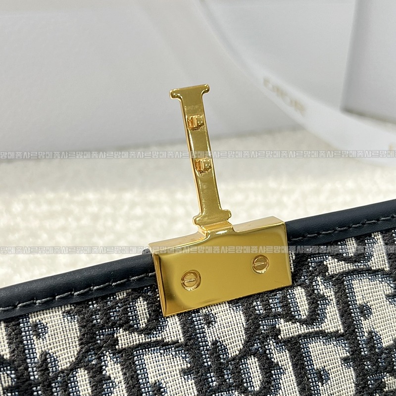 디올30몽테인박스백스몰  20260324-135451-012루.jpg