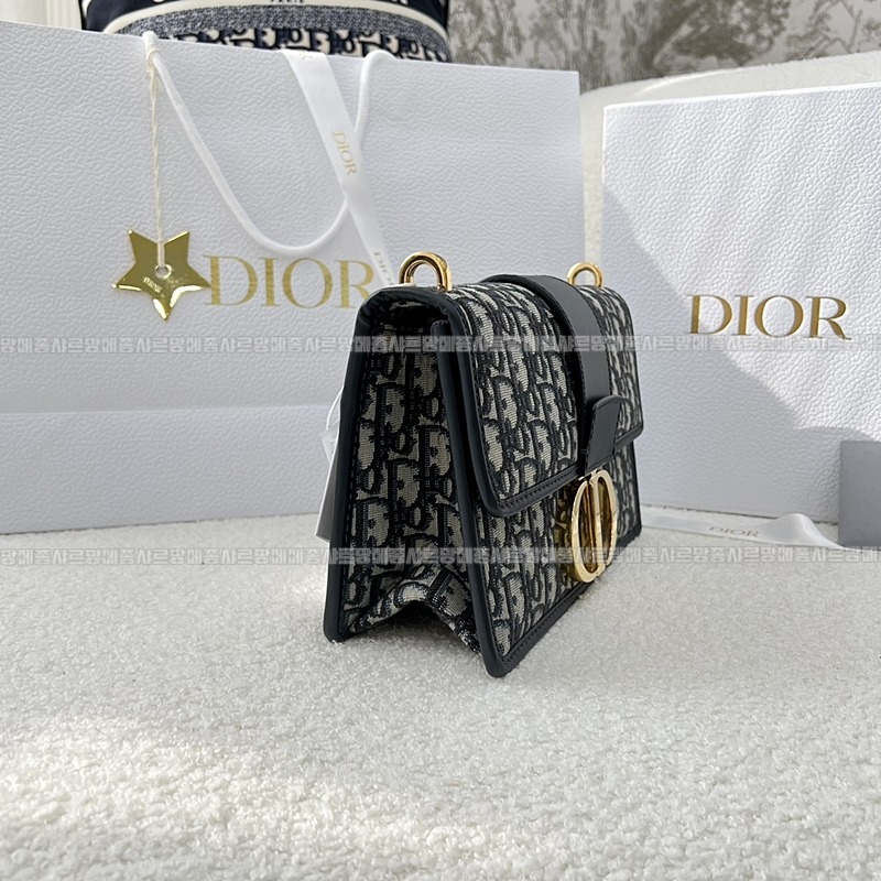 디올30몽테인박스백미디움  20260324-140856-005루.jpg