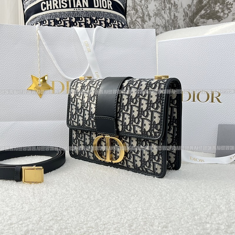 디올30몽테인박스백스몰  20260324-143307-004루.jpg