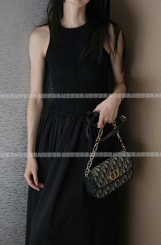 디올30몽테인에비뉴백스몰  20260324-151314-019루.jpg