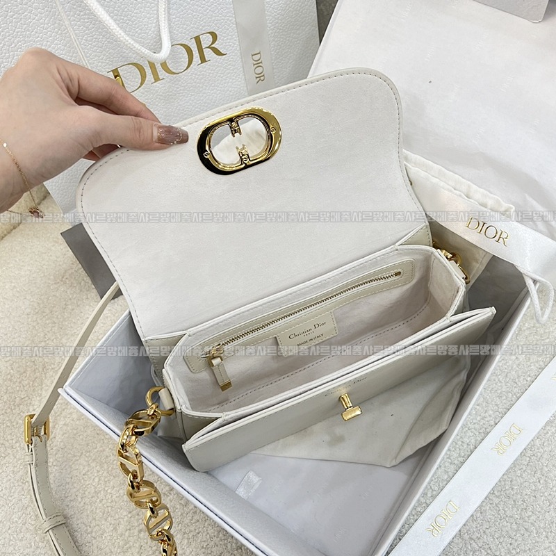 디올30몽테인에비뉴백스몰  20260324-154349-009루.jpg