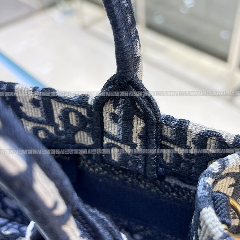 디올북토트   20260325-142923-008루.jpg