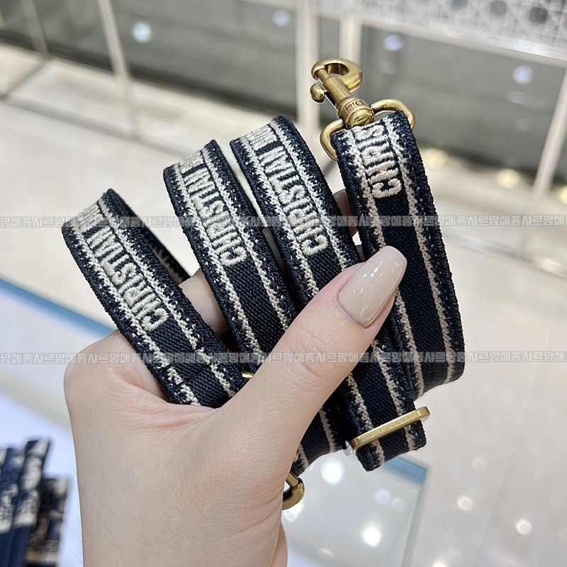 디올북토트   20260325-142924-011루.jpg