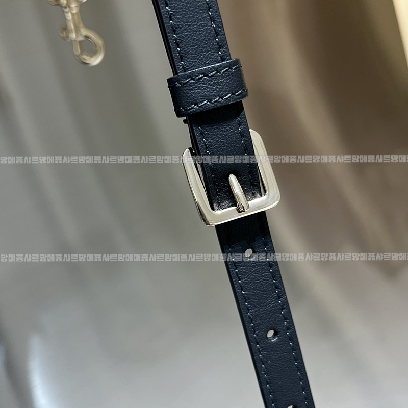 디올북토트미니백   20260325-143706-013루.jpg