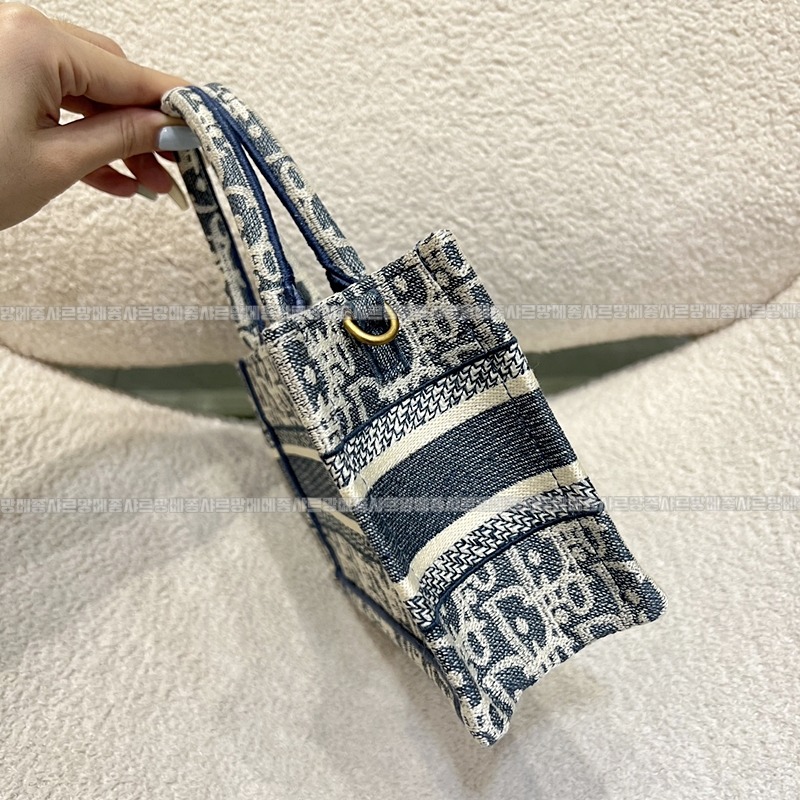 디올북토트   20260325-144503-003루.jpg