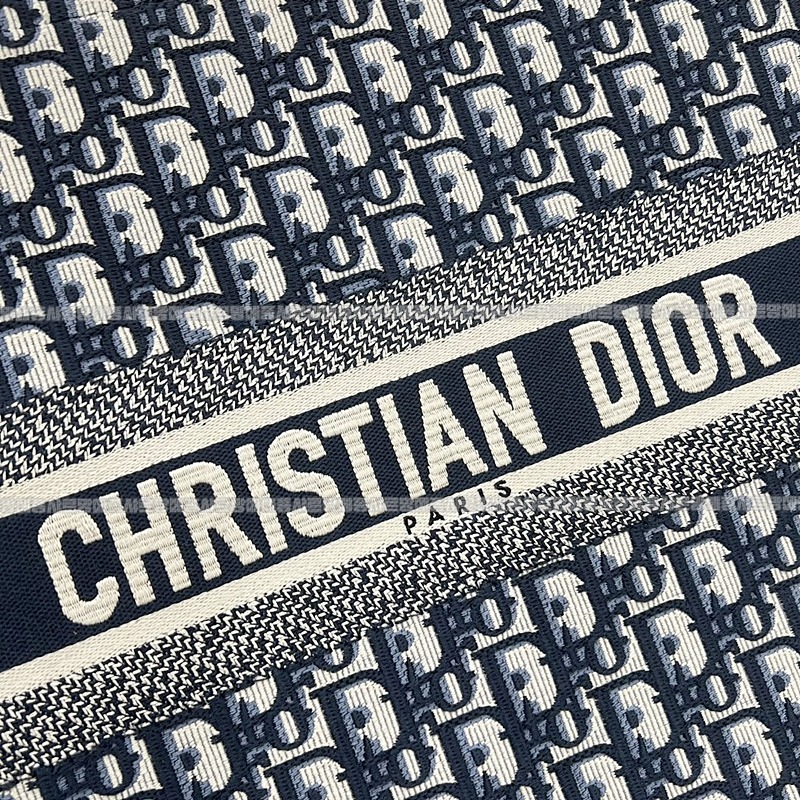 디올북토트백   20260325-154025-010루.jpg