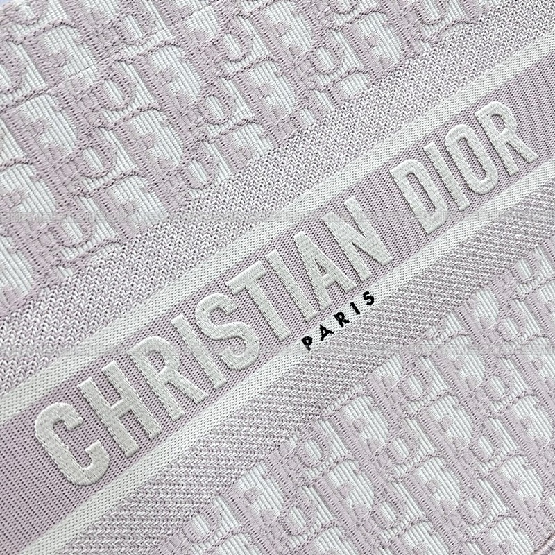 디올북토트백미디움  20260325-171802-005루.jpg