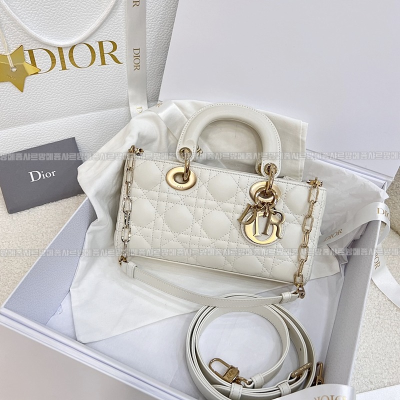 디올레이디디조이백스몰백  20260328-131508-002루.jpg