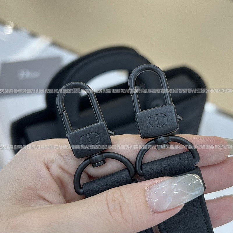 디올레이디디조이백스몰백  20260328-132408-010루.jpg