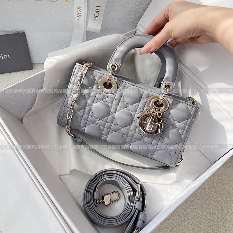 디올레이디디조이백스몰백  20260328-132859-002루.jpg