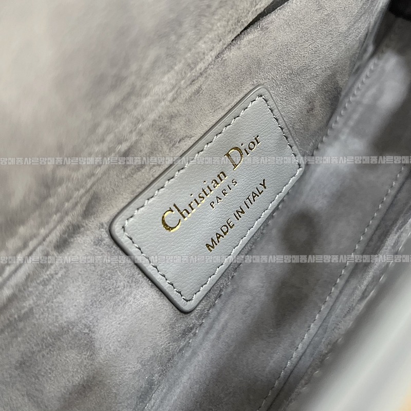 디올레이디디조이백스몰백  20260328-132859-009루.jpg