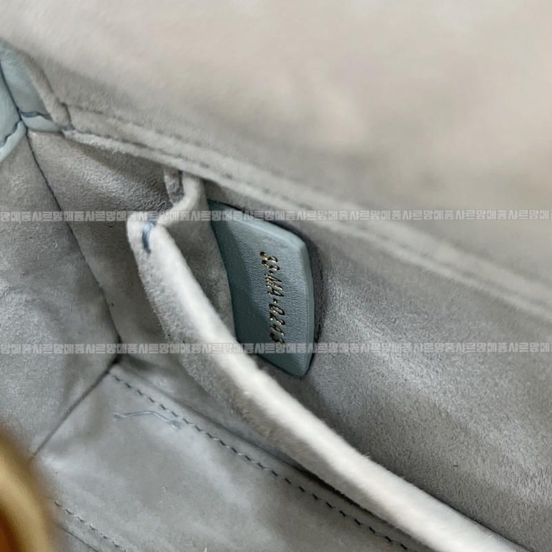 디올레이디디조이백스몰백  20260328-133245-015루.jpg