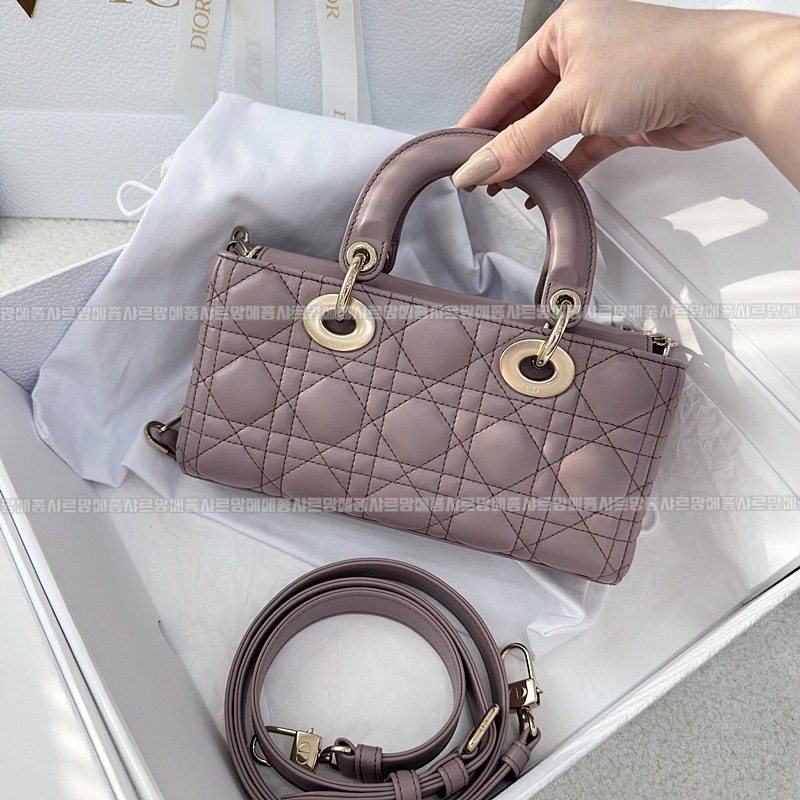 디올레이디디조이백스몰백  20260328-135121-003루.jpg