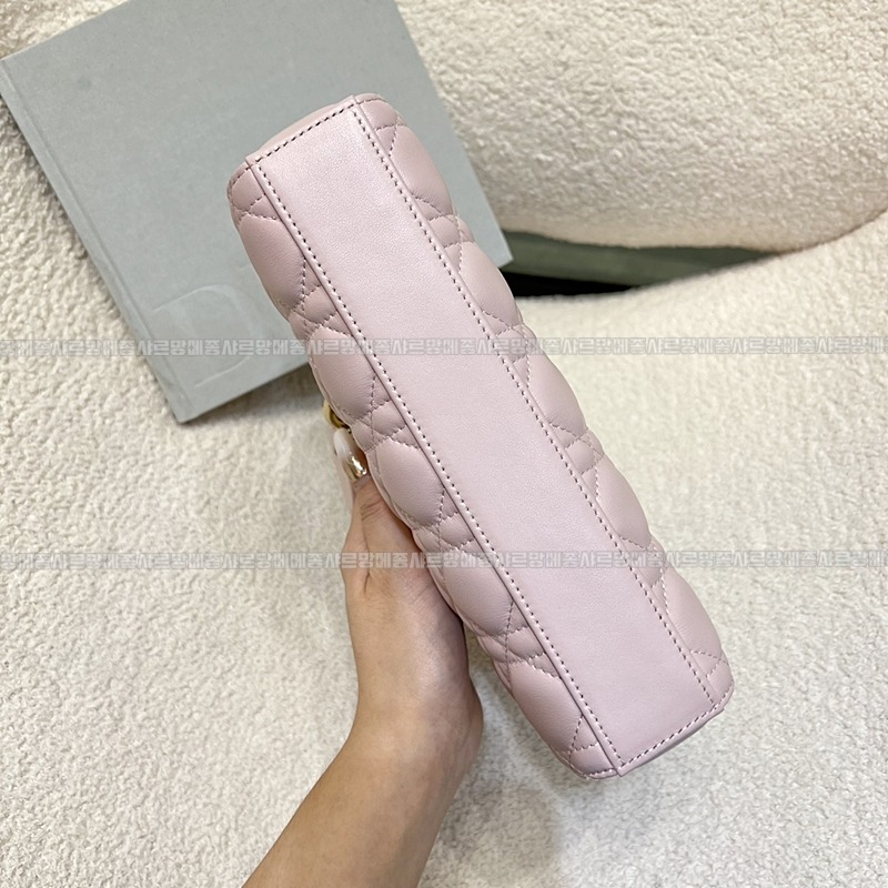 디올레이디디조이백스몰백  20260328-140017-004루.jpg