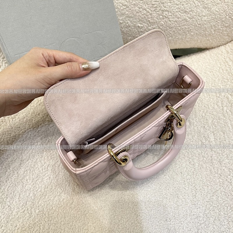 디올레이디디조이백스몰백  20260328-140018-008루.jpg