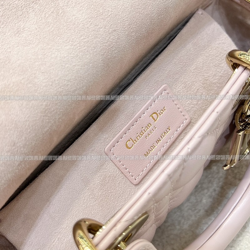 디올레이디디조이백스몰백  20260328-140018-009루.jpg