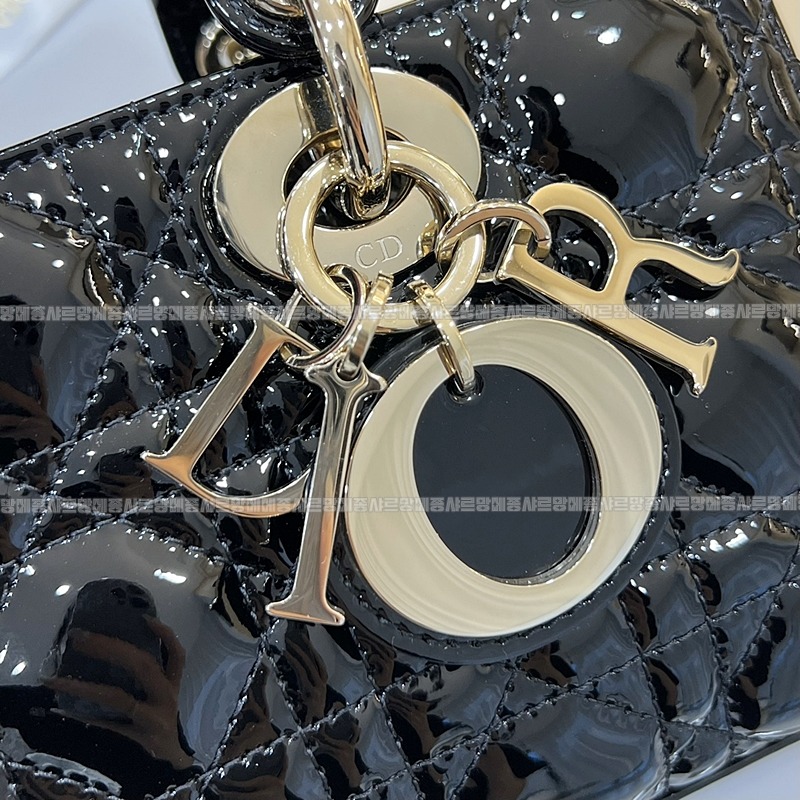 디올레이디디조이백스몰백  20260328-140526-007루.jpg