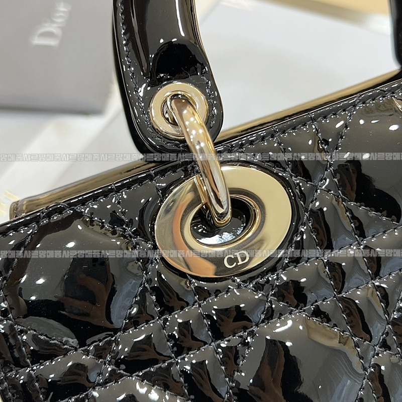 디올레이디디조이백스몰백  20260328-140527-015루.jpg