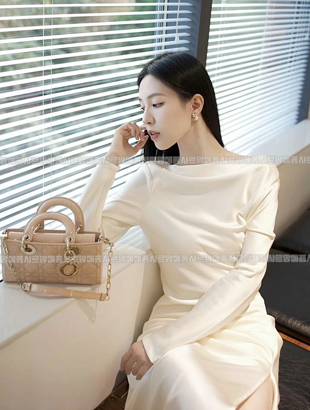 디올레이디디조이백스몰백  20260328-141123-023루.jpg