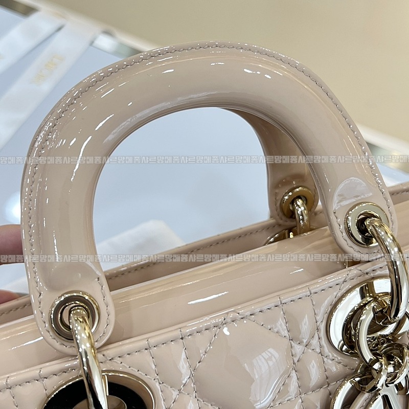 디올레이디디조이백스몰백  20260328-141121-010루.jpg