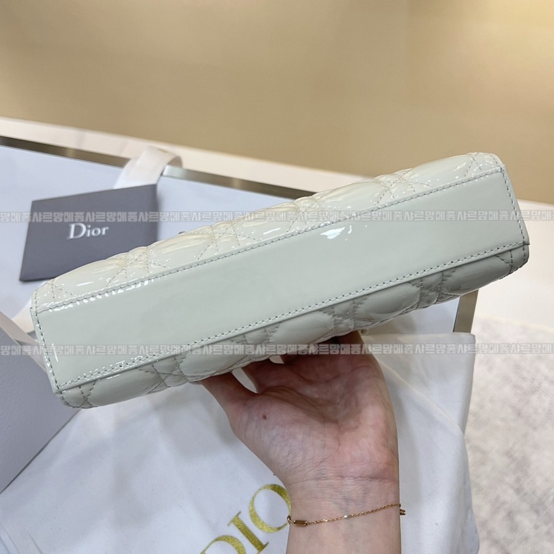 디올레이디디조이백스몰백  20260328-141352-005루.jpg