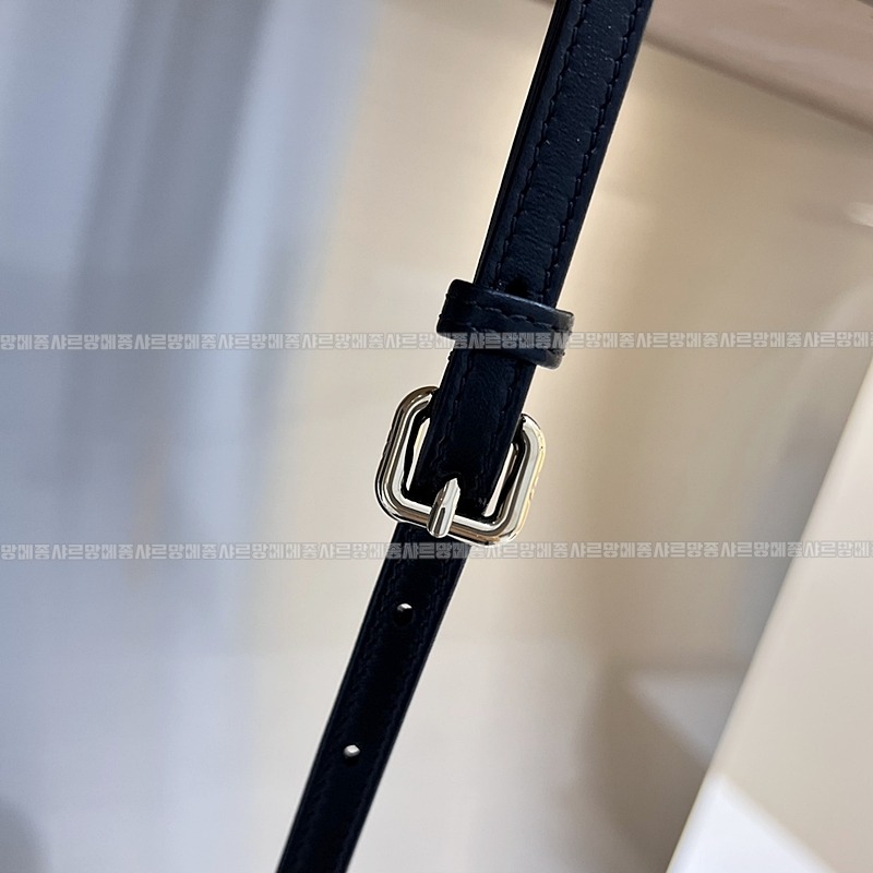 디올레이디디조이백미니백  20260328-151018-016루.jpg