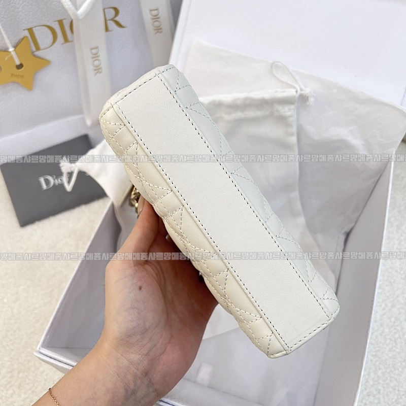 디올레이디디조이백미니백  20260328-151416-005루.jpg