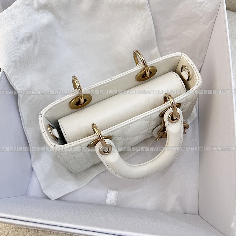 디올레이디디조이백미니백  20260328-151416-004루.jpg