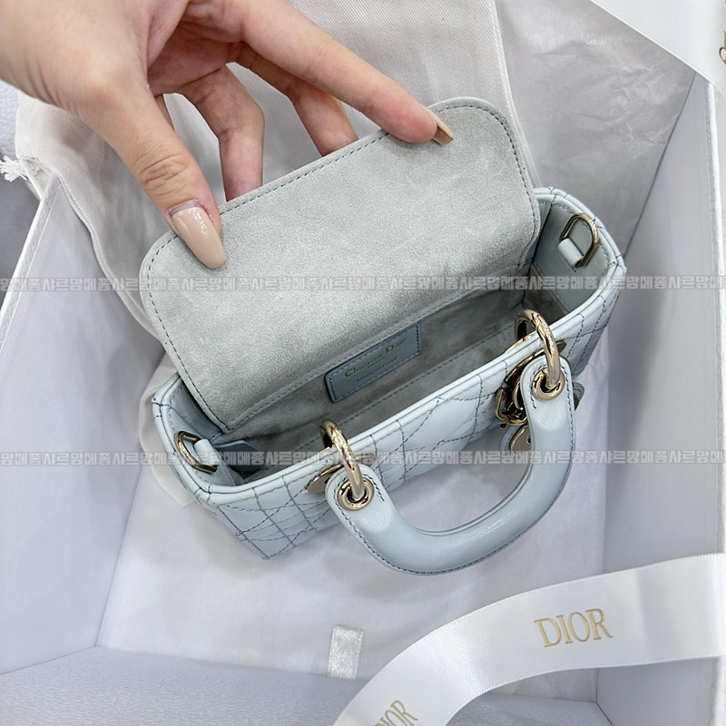 디올레이디디조이백미니백  20260328-151642-006루.jpg