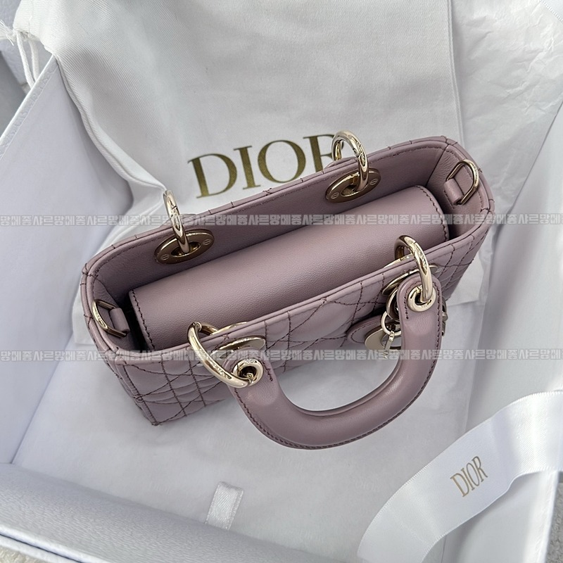 디올레이디디조이백미니백  20260328-162009-005루.jpg
