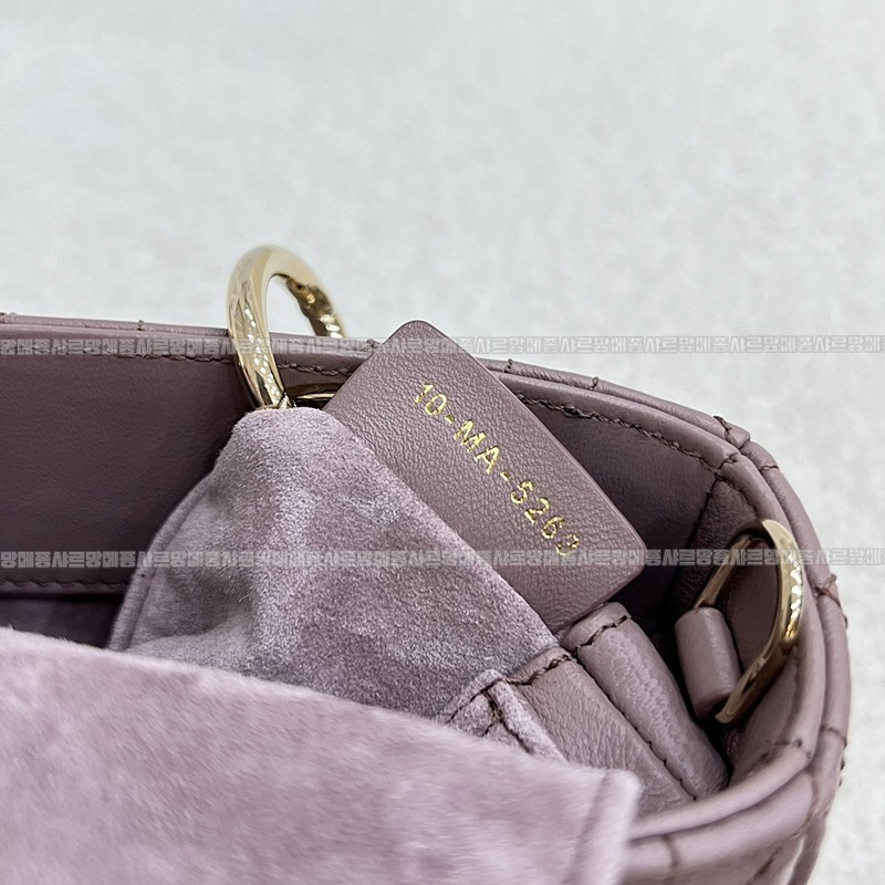 디올레이디디조이백미니백  20260328-162010-009루.jpg