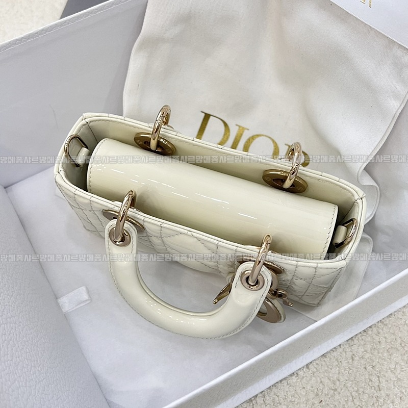 디올레이디디조이백미니백  20260328-162317-006루.jpg