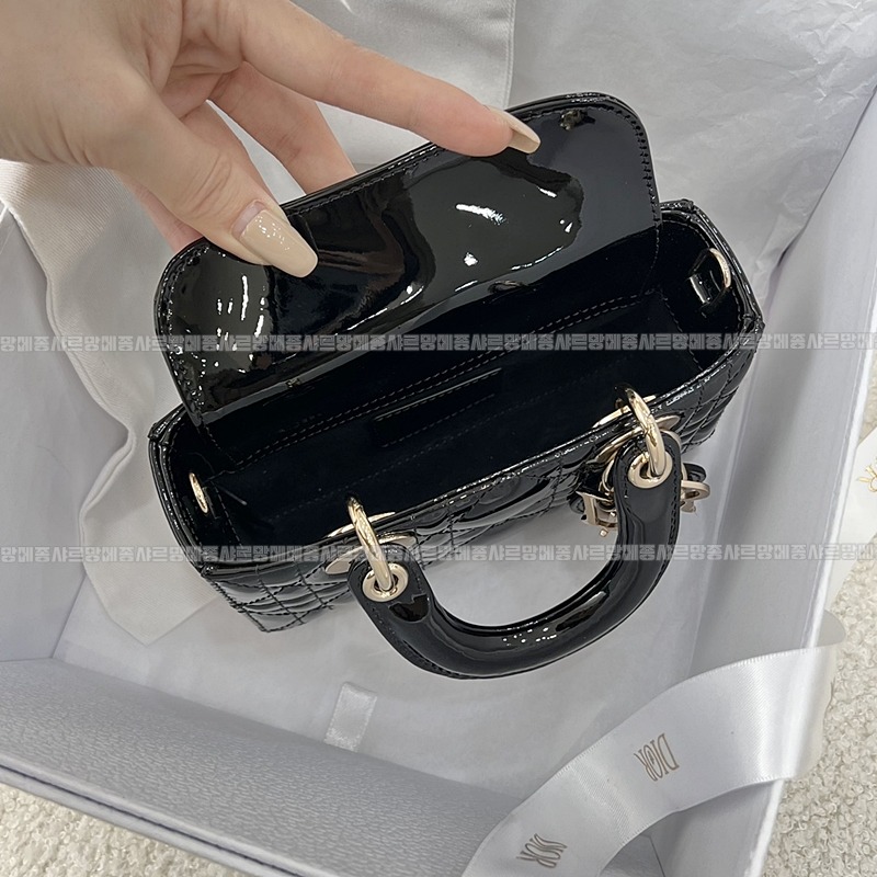 디올레이디디조이백미니백  20260328-162842-007루.jpg