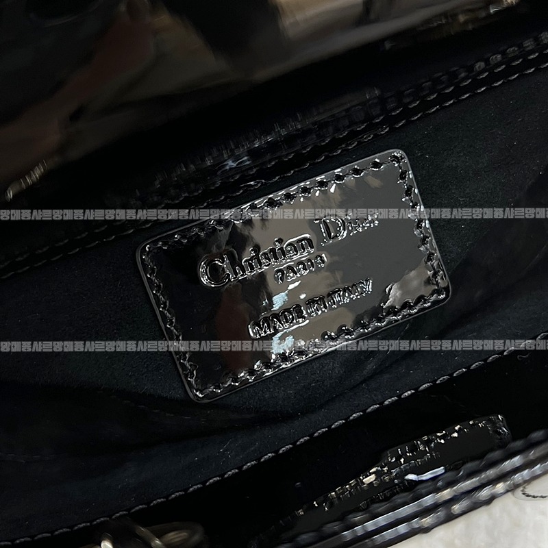 디올레이디디조이백미니백  20260328-162842-008루.jpg