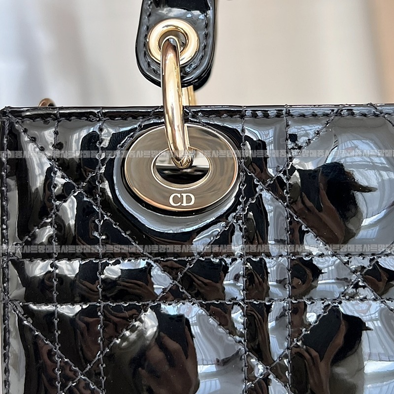 디올레이디디조이백미니백  20260328-162842-011루.jpg