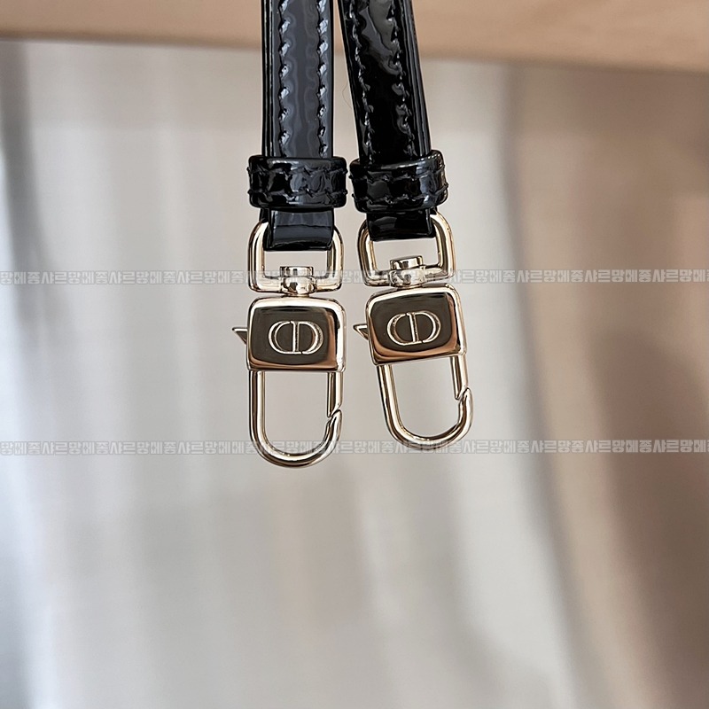 디올레이디디조이백미니백  20260328-162843-018루.jpg