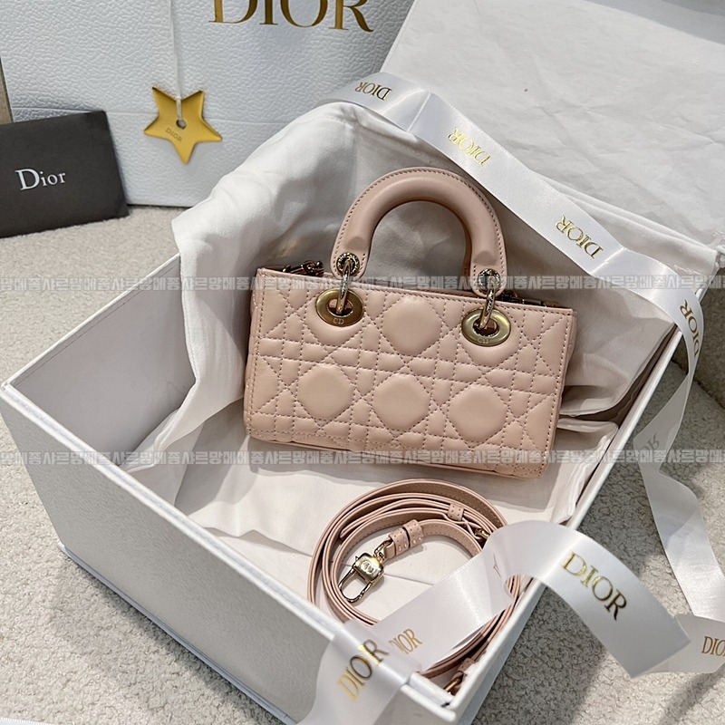 디올레이디디조이백미니백  20260328-163211-002루.jpg