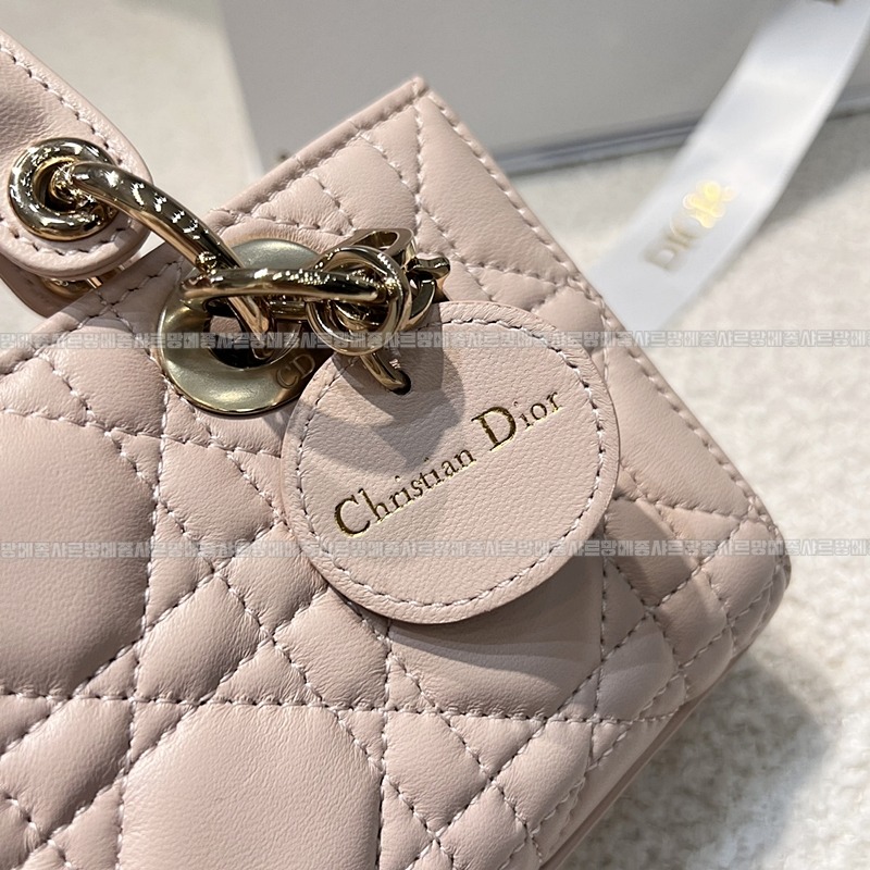 디올레이디디조이백미니백  20260328-163211-007루.jpg