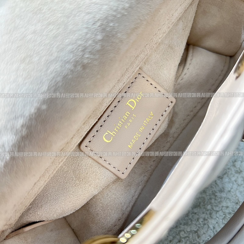 디올레이디디조이백미니백  20260328-163211-009루.jpg